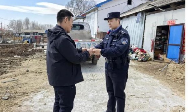 为民办实事 服务零距离  冰城公安按下便民利民“快进键”