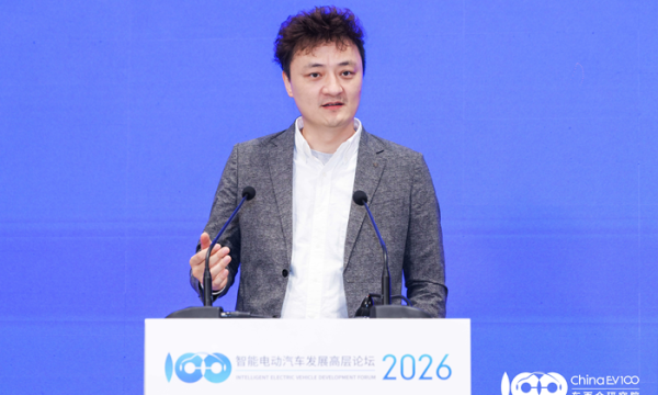 元戎启行CEO周光：基座模型提升安全能力，首席科学家阮翀北京车展将亮相